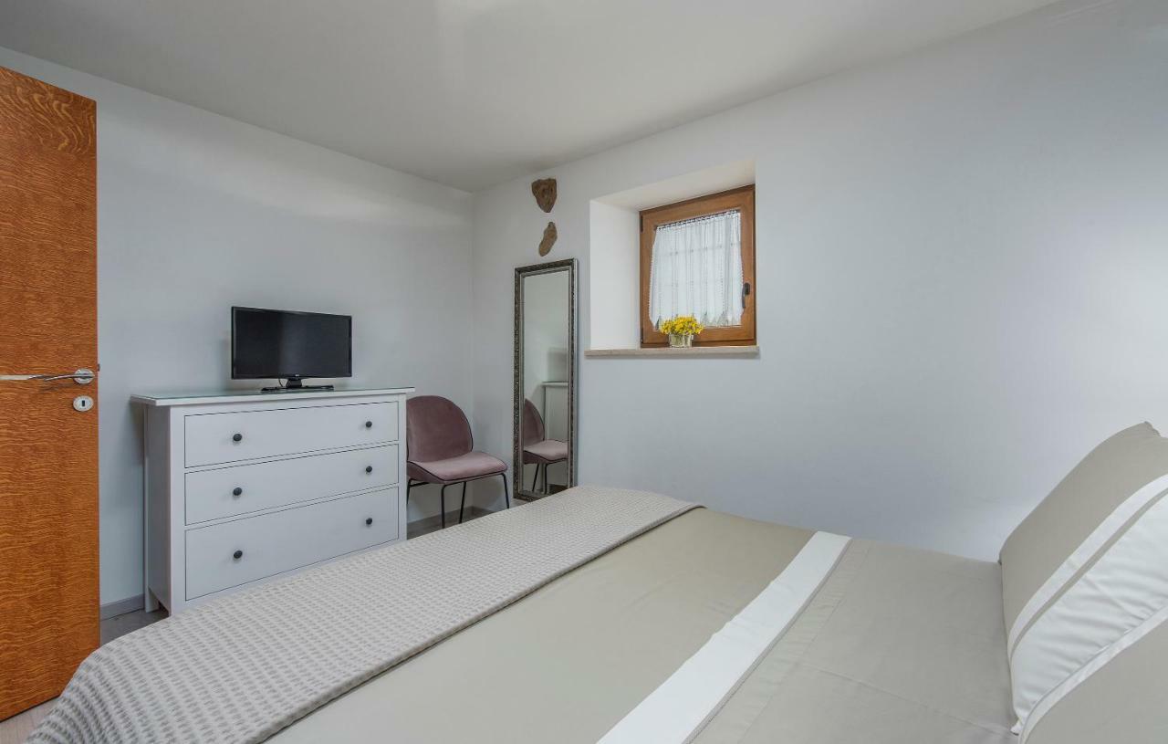Apartment Claire Karsete Bagian luar foto